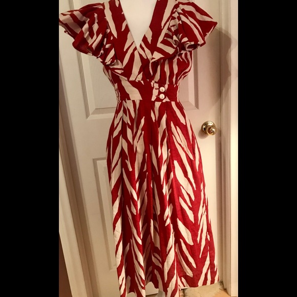 Nipon Boutique Dresses & Skirts - Nipone Boutique two color dress with full skirt